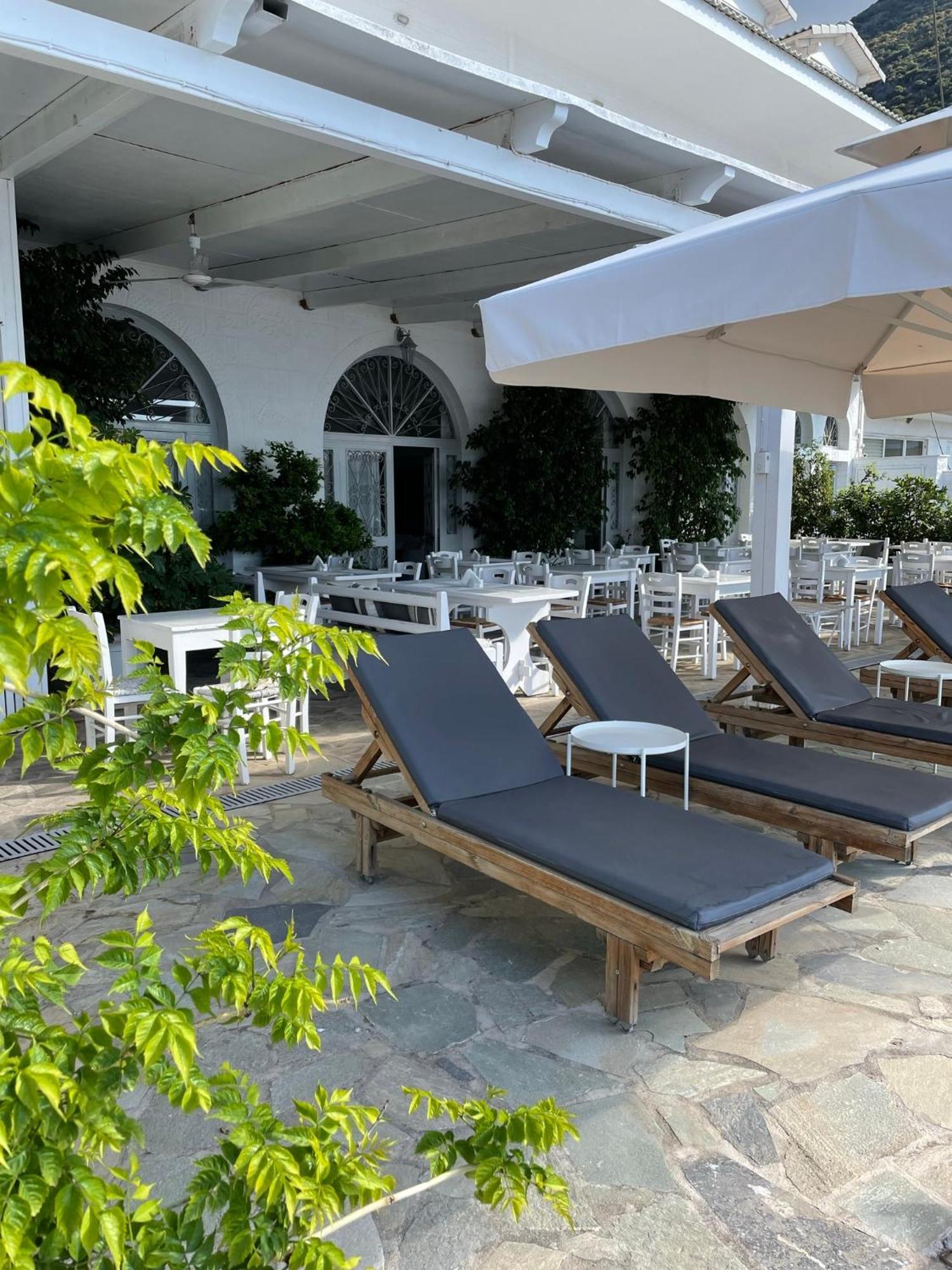Paradisos Agioi Pandes Extérieur photo